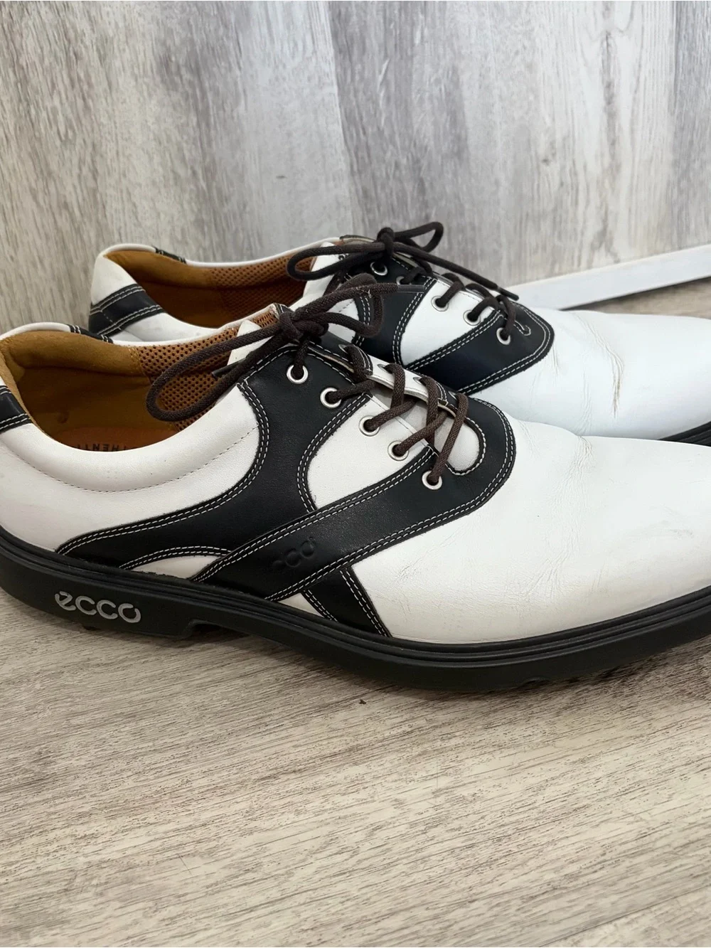 ECCO Golf Shoes White Black Leather Spikes Men's Size 46 - 12 -  12.5 Preppy